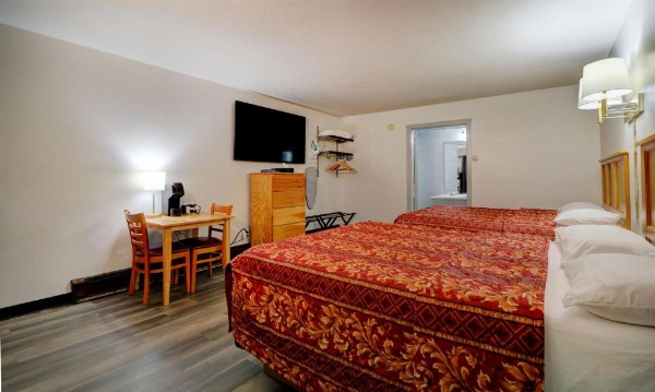 Canaan Motel image 23